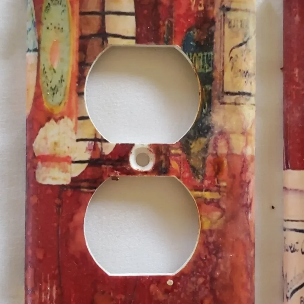 4@30.00 or 20.00 Home Decor/𝅺Decorative Outlet/Switch Plates